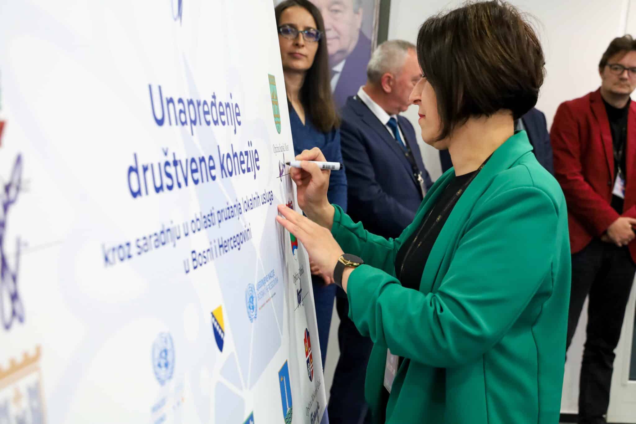 7_UN prezentirao projekat unapređenja društvene kohezije u devet lokalnih zajednica (1) (1)